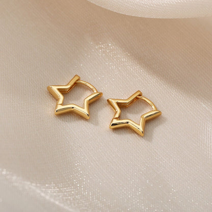 Punk Star Hoop Earrings, 18K Gold Star Earrings, Cute Star Earrings, Punk Fashion for Women, Gift for Her