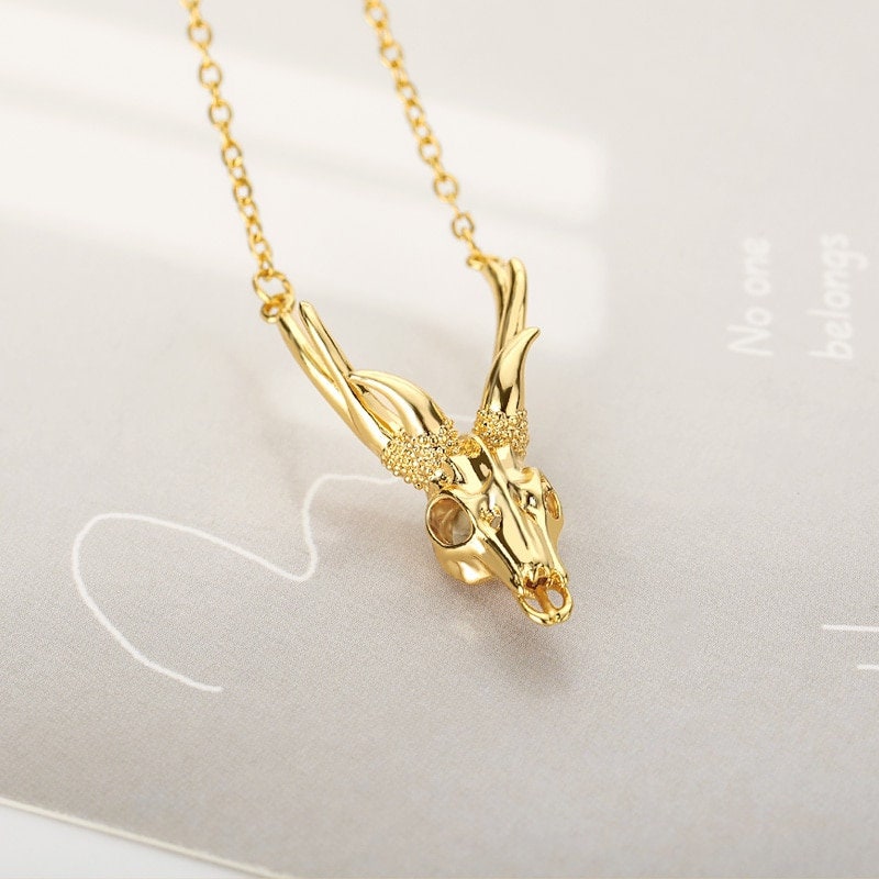 Punk Deer Skull Pendant, 18K Gold Layered Necklace, Gothic Dainty Minimalist Jewelry, Delicate