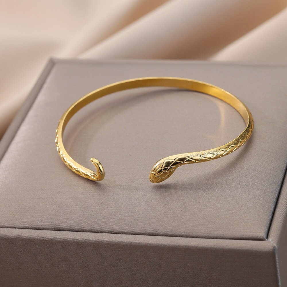 Punk Thin Snake Bangle, 18K Gold Layered Gothic Bracelet, Dainty Minimalist Jewelry, Delicate Handmade for Women, Gift for Her