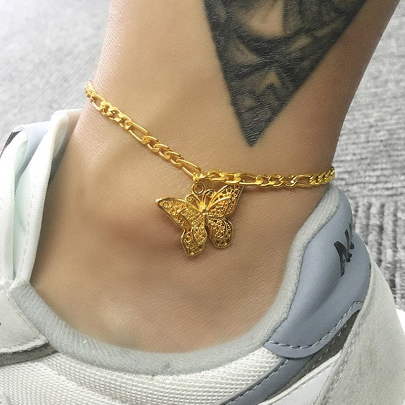 Punk Butterfly Charm , 18K Gold Layered Gothic Anklet, Dainty Minimalist Jewelry, Delicate Handmade for Women, Gift for Her