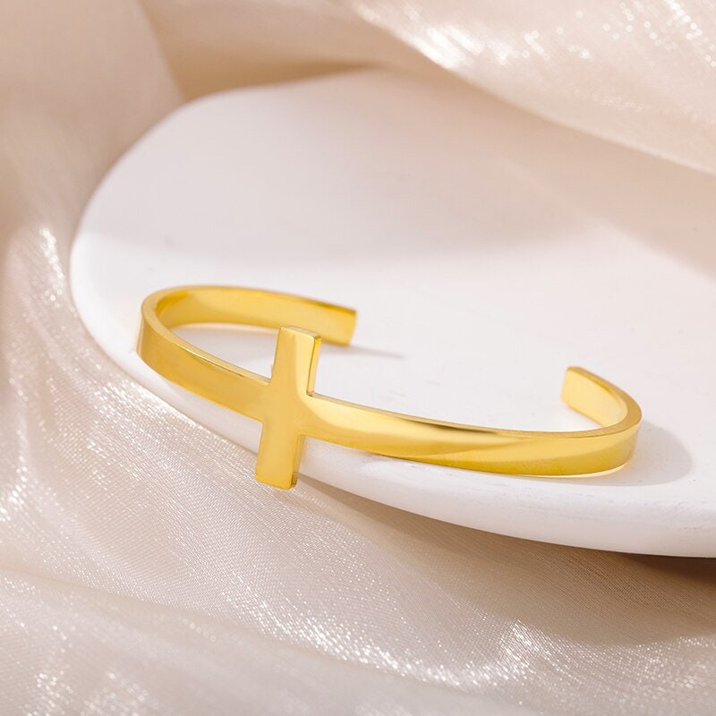 18K Gold Cross Bangle, Gold Jesus Bangle, Christian Bracelet, Christian Bangle for Women, Gift for Her