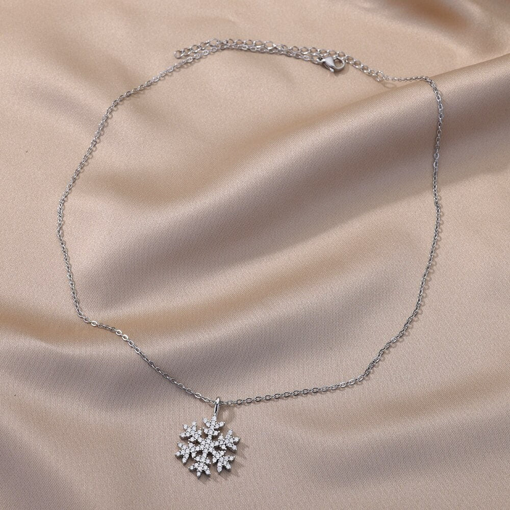Boho Snowflake Charm Cute Pendant, Silver Layered Yogi Necklace, Dainty Minimalist Jewelry, Delicate Handmade for Women, Gift for Her