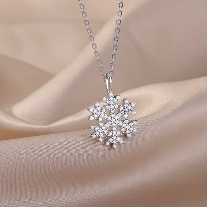 Boho Snowflake Charm Cute Pendant, Silver Layered Yogi Necklace, Dainty Minimalist Jewelry, Delicate Handmade for Women, Gift for Her