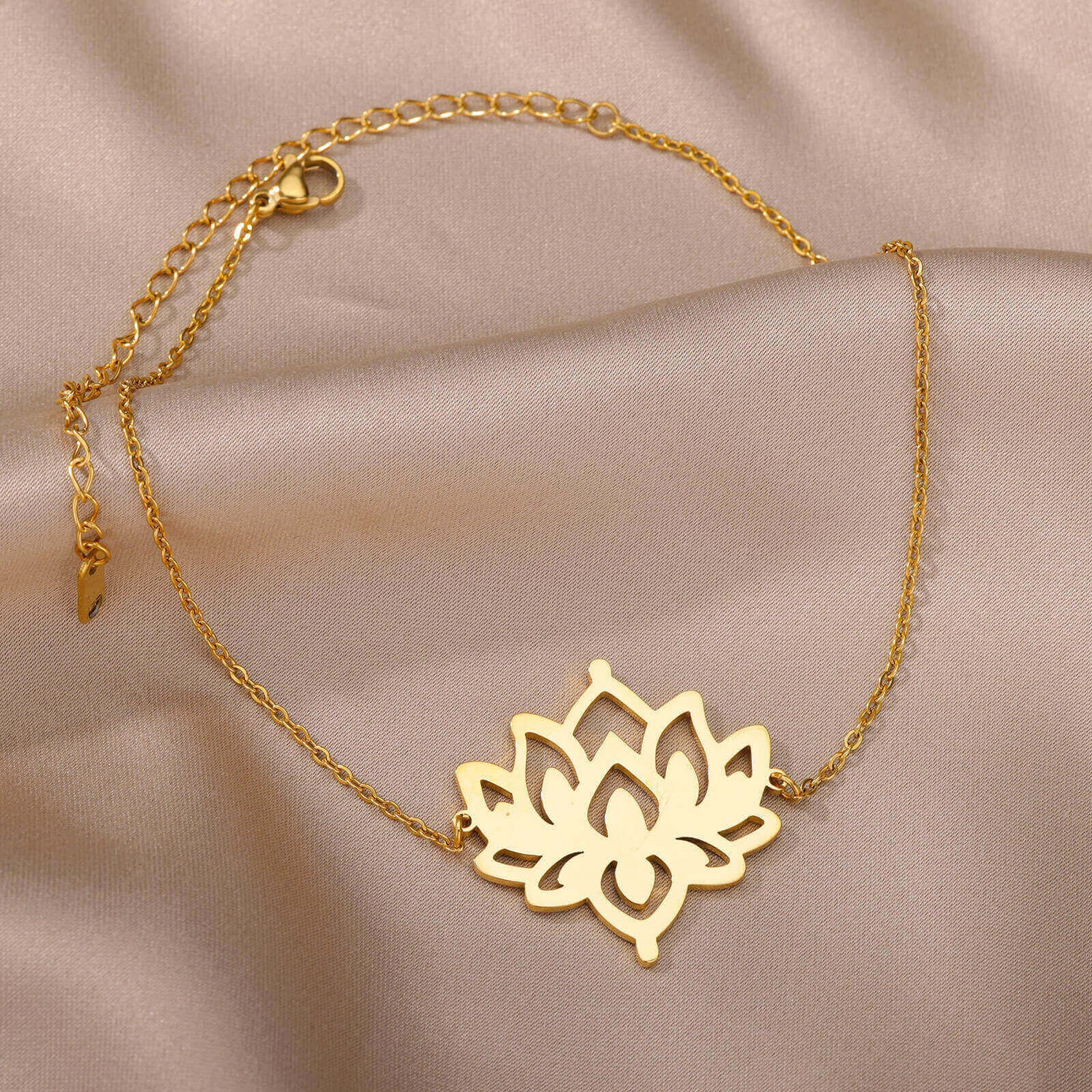 Boho Lotus Flower Buddhism, 18K Gold Layered Yogi Anklet, Dainty Minimalist Jewelry, Delicate Handmade for Women, Gift for Her