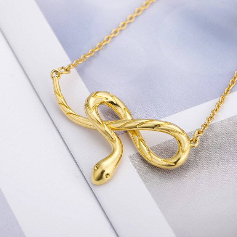 Punk Snake Wrap Pendant, 18K Gold Layered Necklace, Gothic Dainty Minimalist Jewelry, Delicate Handmade for Women, Gift for Her