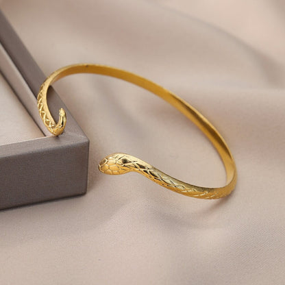 Punk Thin Snake Bangle, 18K Gold Layered Gothic Bracelet, Dainty Minimalist Jewelry, Delicate Handmade for Women, Gift for Her