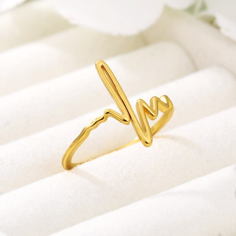 Boho Heartbeat Pulse, 18K Gold Yogi Stackable Ring, Dainty Minimalist Jewelry, Delicate Handmade for Women, Gift for Her