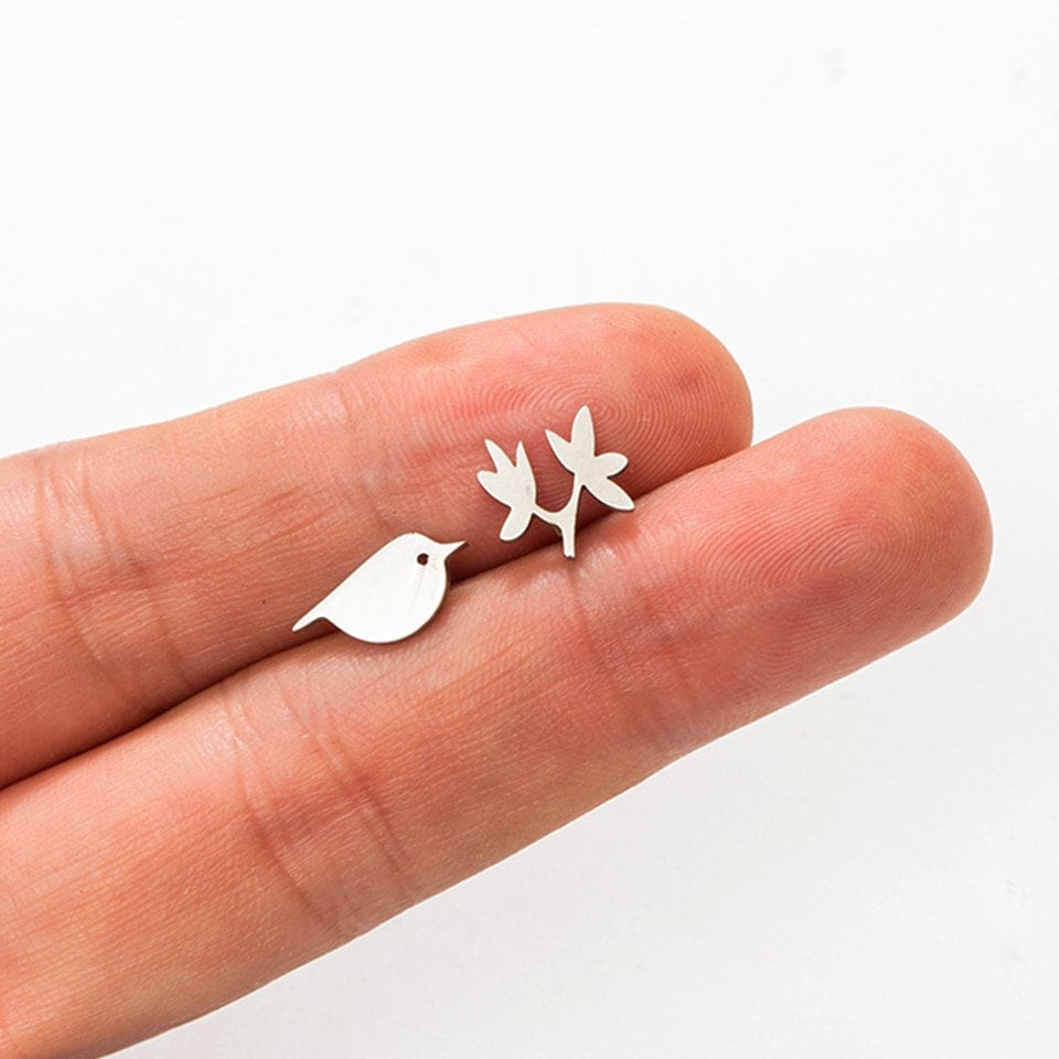 Cute Bird Earrings, 18K Gold Bird Earrings, Bird Studs Earrings, Cute Bird Earrings for Women, Gift for Her