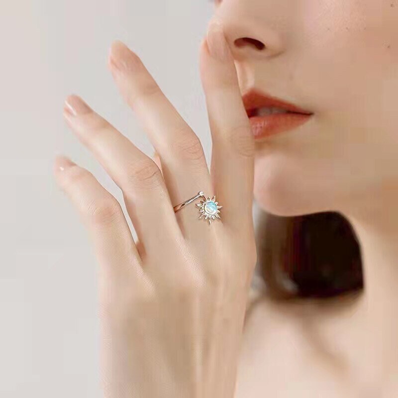 Gothic Sun Spinner Anxiety , 18K Gold Punk Ring, Dainty Minimalist Accessories, Delicate Handmade Jewelry for Women, Gift for Her