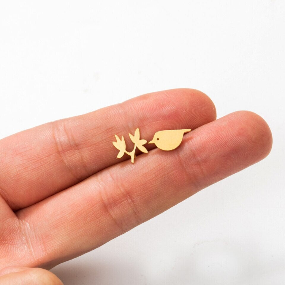 Cute Bird Earrings, 18K Gold Bird Earrings, Bird Studs Earrings, Cute Bird Earrings for Women, Gift for Her