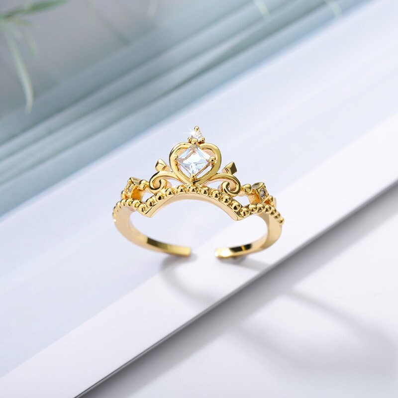 Gothic Crown Ring, Gothic Women Crown Ring, Gothic Tiara, 18K Gold Tiara Ring, Gothic Fashion Ring for Women, Gift for Her