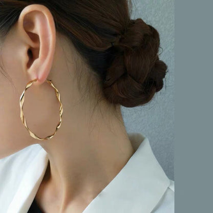 Dainty Twisted Hoops, Organic Hoop Earrings, 18K Gold Twist Hoop Earrings, Gold Organic Hoop Earrings, Minimalistic Hoops for Women