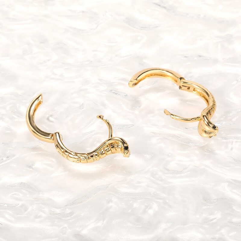 Gothic Cobra Hoop Earrings, Punk Cobra Earrings, 18K Gold Snake Earrings, Gothic Fashion Hoop Earrings for Women, Gift for Her