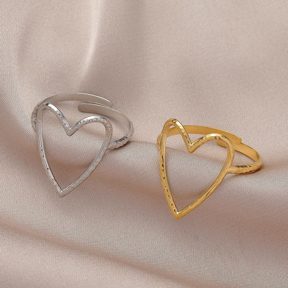 Punk Heart Ring, Thin Heart Ring, Dainty Heart Ring, 18K Gold Heart Ring, Punk Fashion Ring for Women, Gift for Her