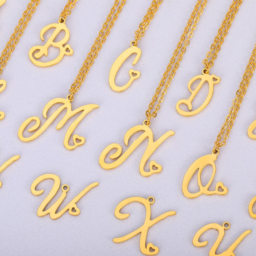 Dainty Initials Necklace, Minimalistic Initial Necklace, 18K Gold Initial Heart Necklace, Cute Initial Necklace for Women, Gift for Her