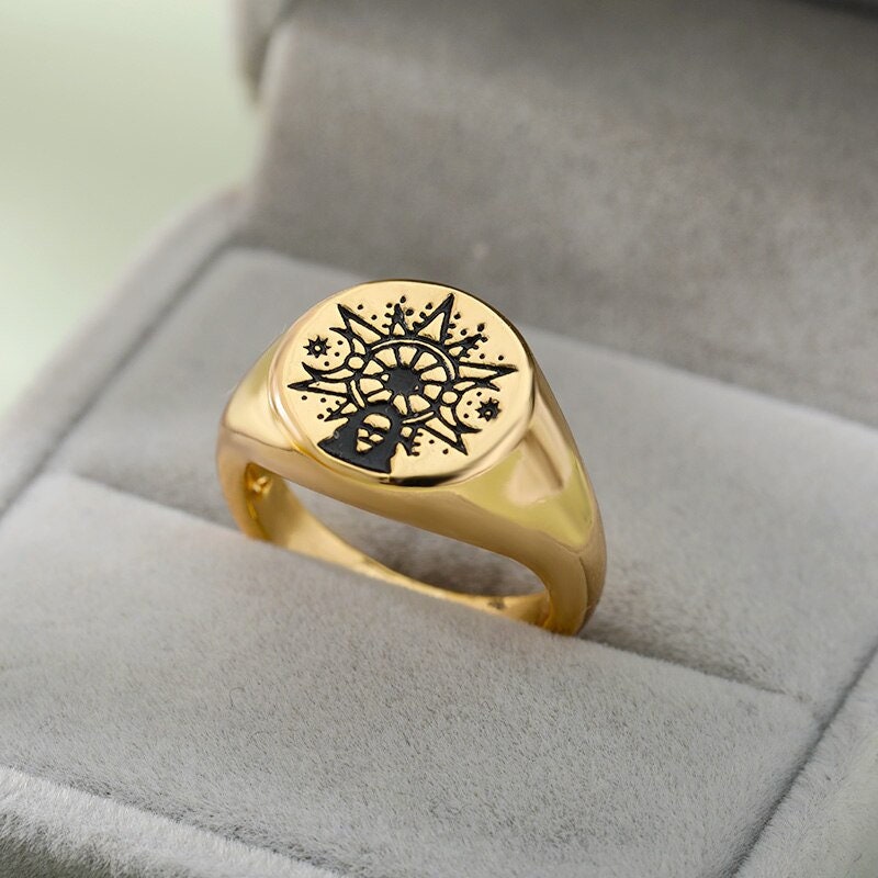 Gothic Witchcraft Ring, 18K Gold Witchcraft Ring, Enchantress Ring, Gold Enchantress Ring, Gothic Triple Moon Ring for Women, Gift for Her