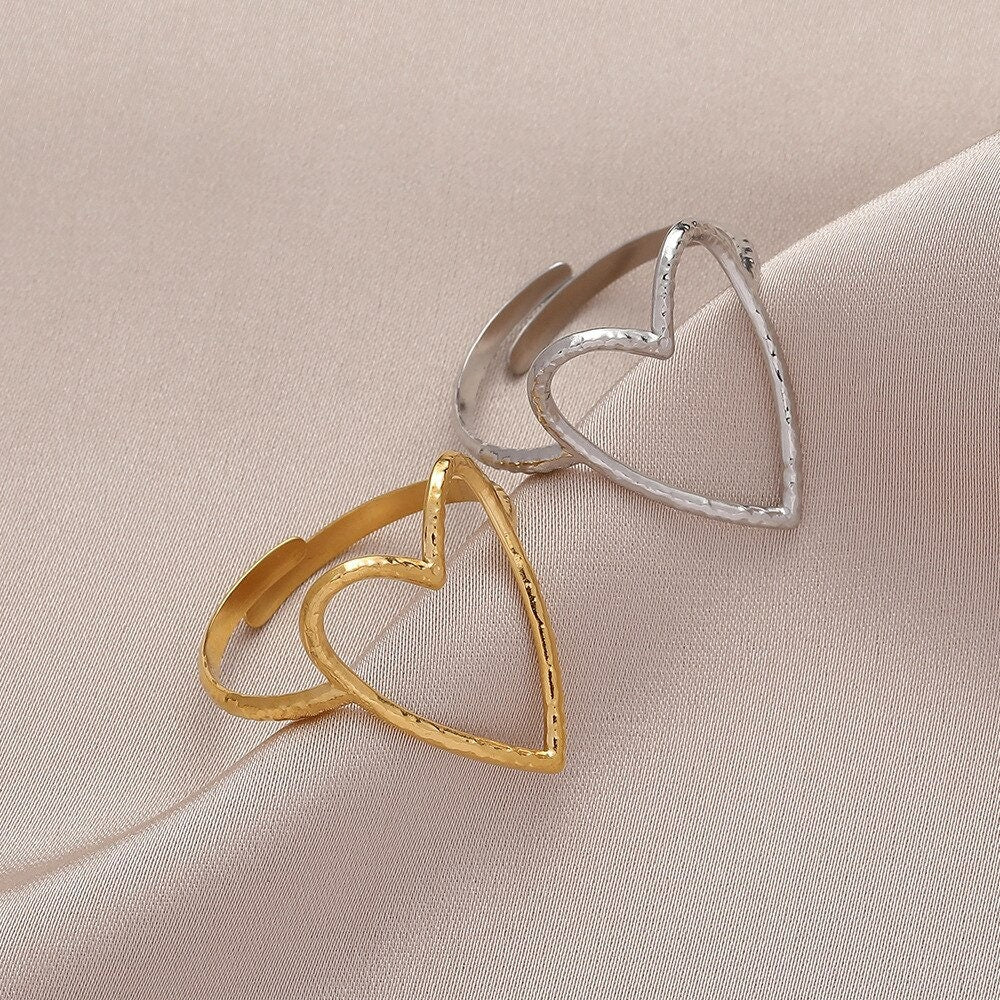 Punk Heart Ring, Thin Heart Ring, Dainty Heart Ring, 18K Gold Heart Ring, Punk Fashion Ring for Women, Gift for Her