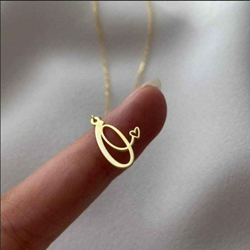Dainty Initials Necklace, Minimalistic Initial Necklace, 18K Gold Initial Heart Necklace, Cute Initial Necklace for Women, Gift for Her