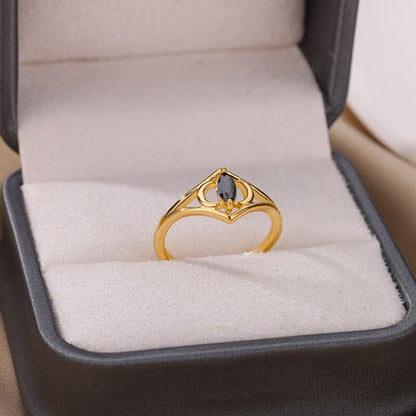 Gothic Black Crystal Ring, 18K Gold Crown Ring, Punk Black Crystal Ring, Gothic Fashion Ring for Women, Gift for Her