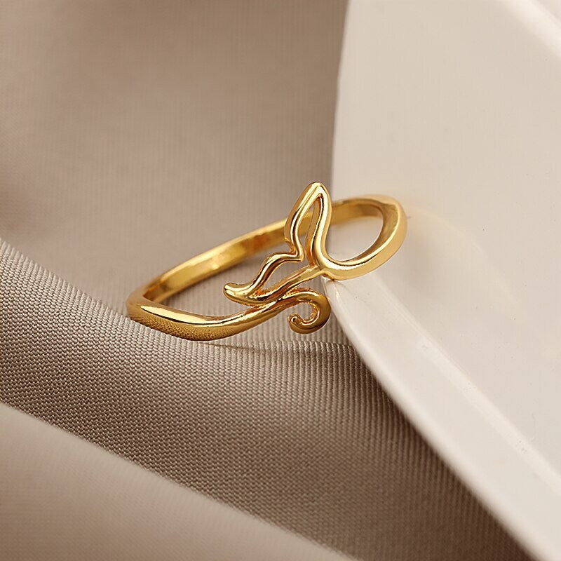 Boho Cute Mermaid Tail Fin, 18K Gold Yogi Stackable Ring, Dainty Minimalist Jewelry, Delicate Handmade for Women, Gift for Her