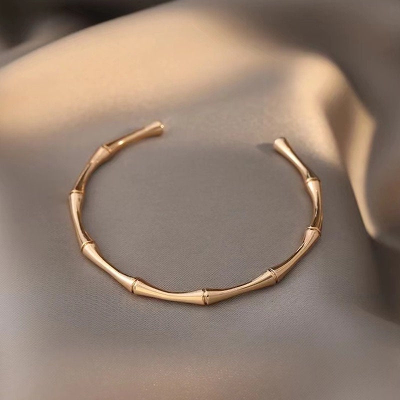 Boho Hippie Bamboo Bangle , 18K Gold Layered Yogi Bracelet, Dainty Minimalist Jewelry, Delicate Handmade for Women, Gift for Her