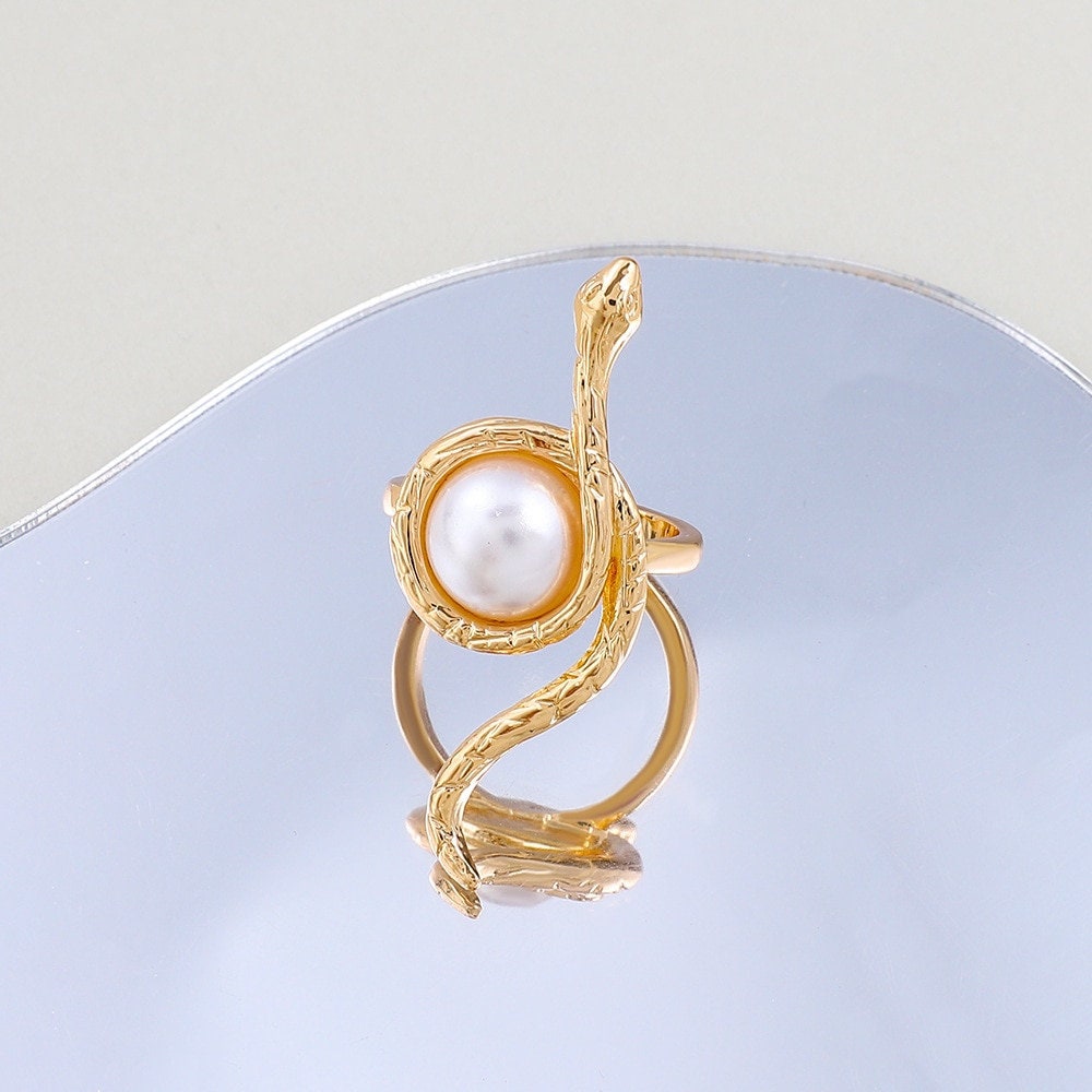 Punk Snake Ring, 18K Gold Snake Ring, Gothic Snake Ring, Imitation Pearl Snake Ring, Punk Fashion Ring for Women, Gift for Her
