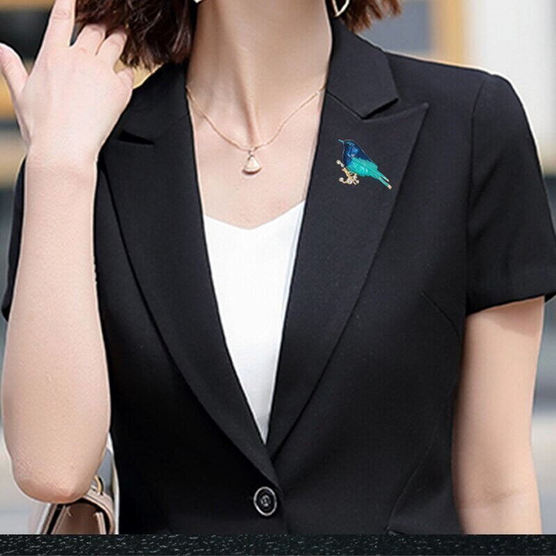 Punk Magpie Hummingbird Raven , 18K Gold Everyday Brooch Pin, Gothic Dainty Minimalist Jewelry, Delicate Handmade for Women, Gift for Her