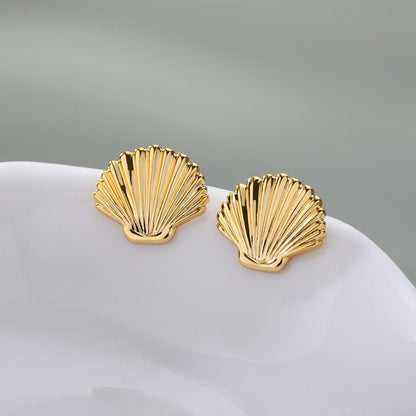 Boho Beach Shell Seashell, 18K Gold Everyday Earrings, Dainty Minimalist Jewelry, Delicate Handmade  for Women, Gift for Her