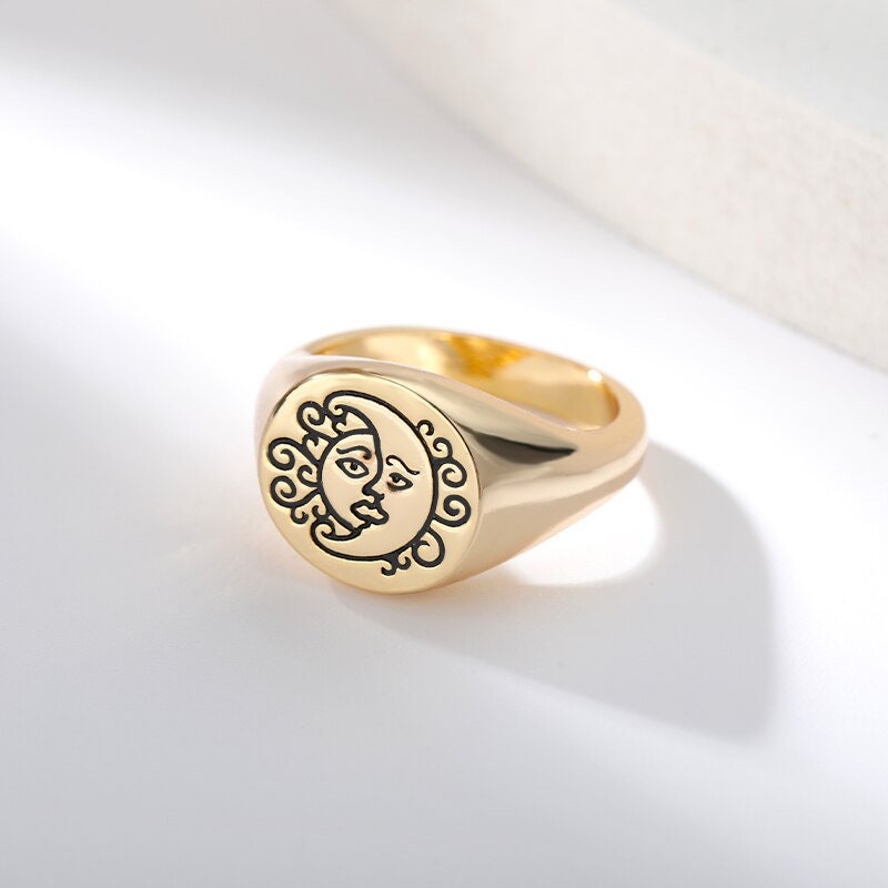 Punk Tarot Sun Moon Signet, 18K Gold Gothic Stackable Ring, Dainty Minimalist Jewelry, Delicate Handmade for Women, Gift for Her