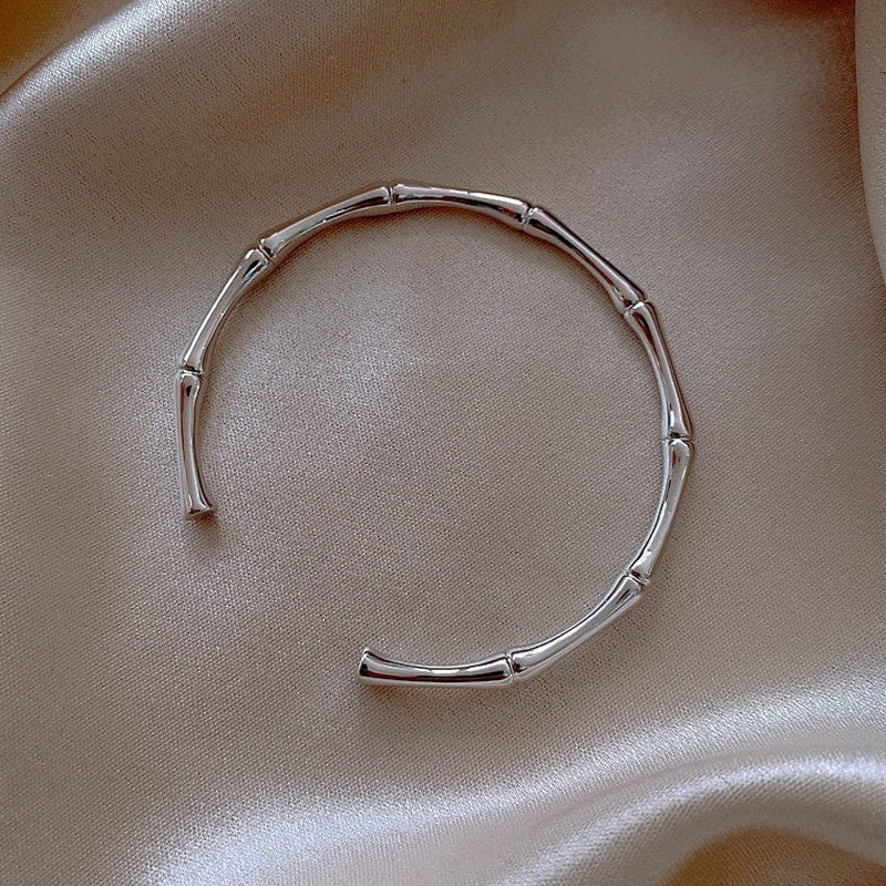 Boho Hippie Bamboo Bangle , 18K Gold Layered Yogi Bracelet, Dainty Minimalist Jewelry, Delicate Handmade for Women, Gift for Her
