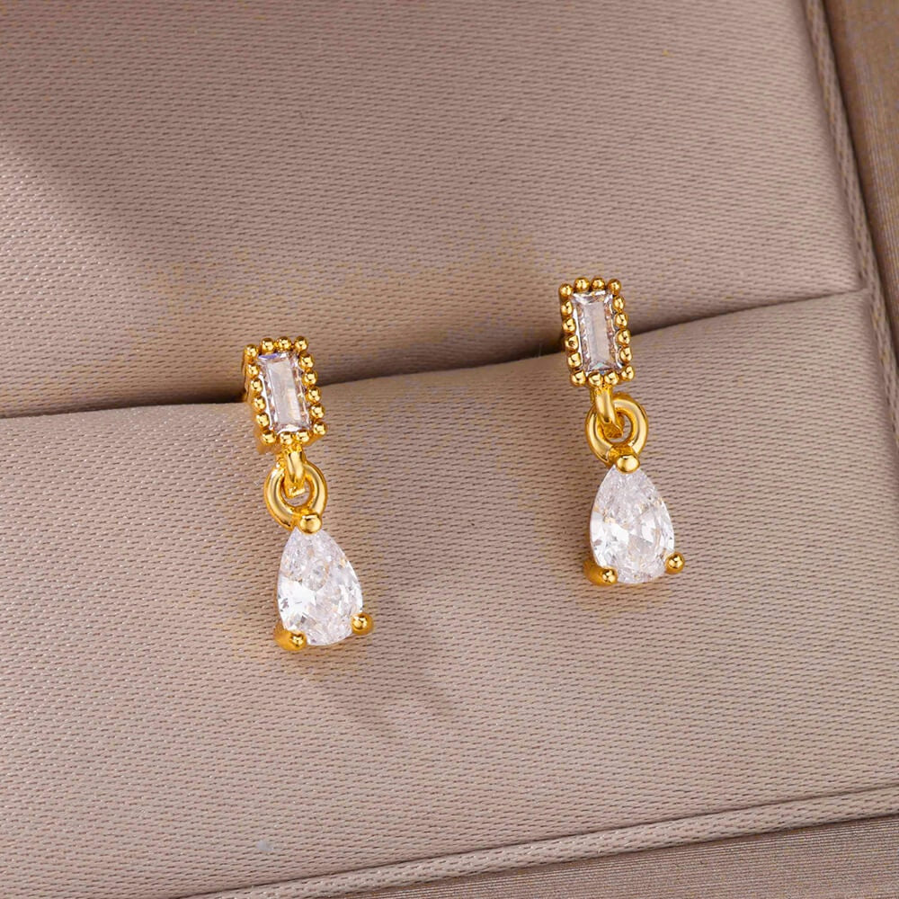 White Raindrop Earrings, Cubic Zirconia White Tear Drop Earrings, 18K Gold Earrings, Dainty Minimalist Jewelry, Gift for Her