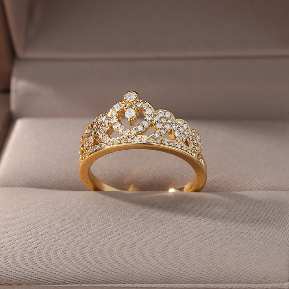 Crystal Tiara Ring, Gold Crown Ring, Cubic Zirconia Tiara Ring, 18K Gold Ring, Dainty Minimalist Jewelry, Delicate Women, Gift for Her