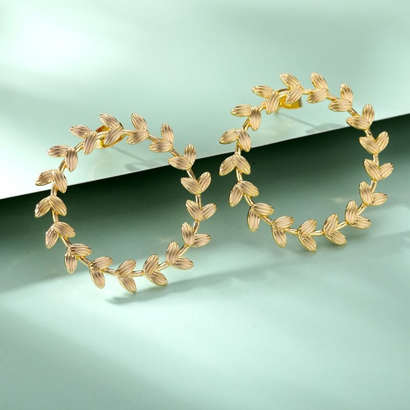 Boho Greek Wreath Leaves Earrings, Gold Leaves Stud Earrings, Circle Shaped Leaves Earrings for Women, Dainty Minimalist, Gift for Her