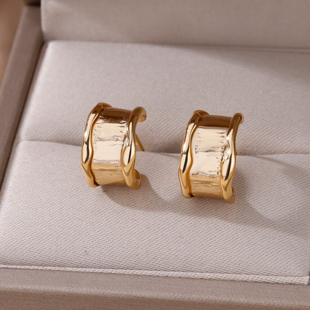 Boho Organic Thick Hoop Earrings, Gold Organic Hoop Earrings, 18K Gold Earrings, Dainty Minimalist Hoops for Women, Gift for Her