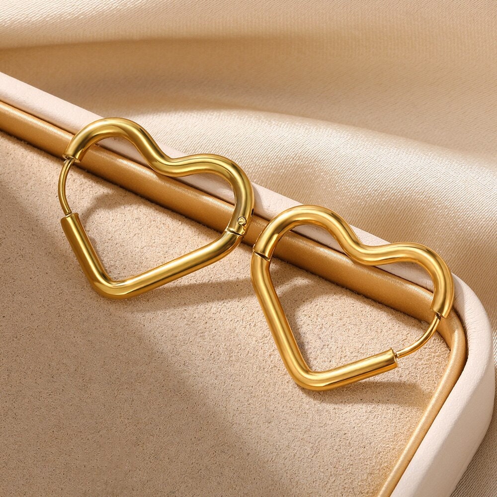 Boho Heart Hoop Earrings, Punk Heart Hoop Earrings,  Cute Heart Earrings, 18K Gold, Dainty Minimalist for Women, Gift for Her