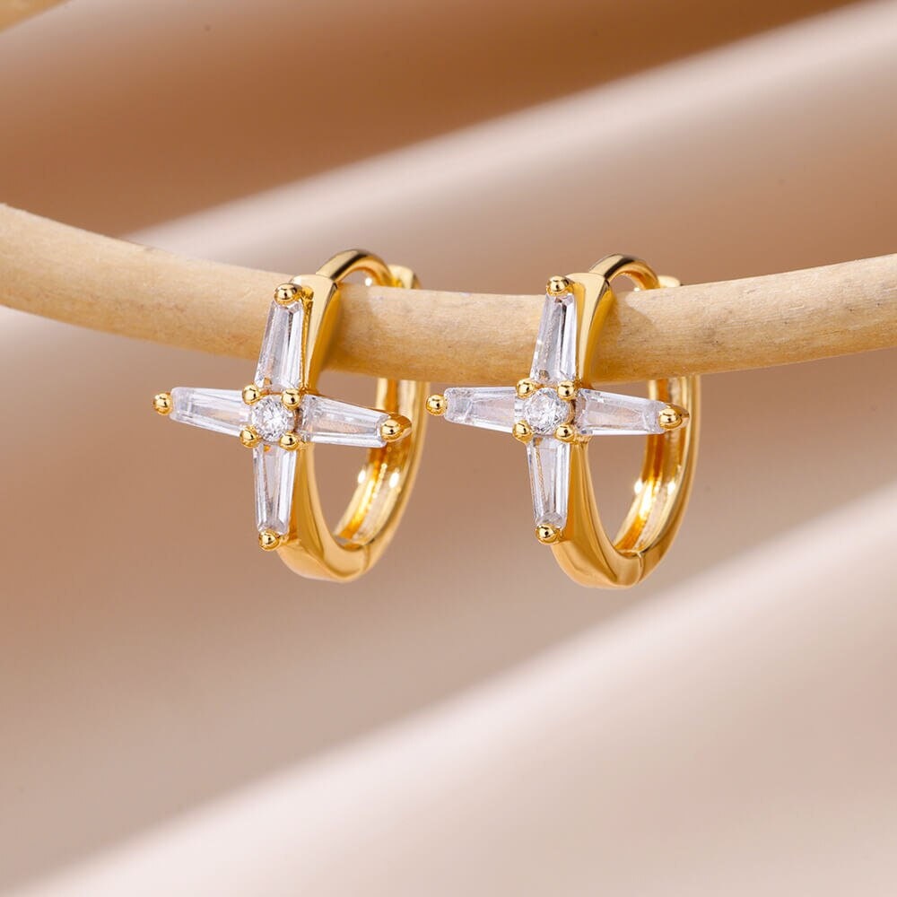 Boho Star Hoop Earrings, Gold Star Earrings, 18K Gold Star Earrings, Cubic Zirconia Star Hoops, Dainty Minimalist for Women, Gift for Her