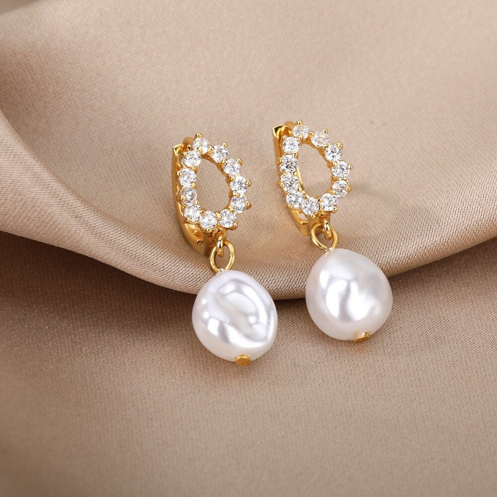 Boho Pearl Drop Earrings, Gold Pearl Drop Earrings, 18K Gold Pearl Hoop Earrings, Cubic Zirconia Dangle Dainty Minimalist, Gift for Her
