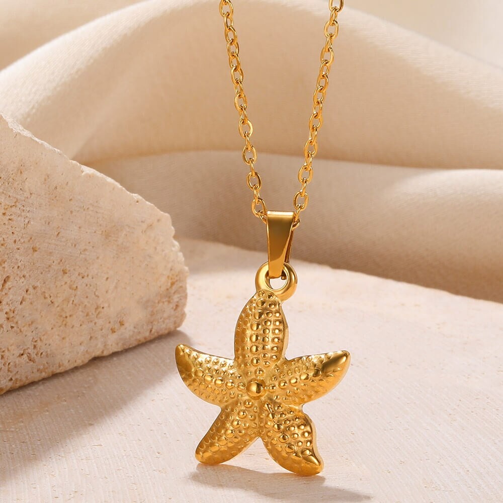 Ocean Starfish Necklace, 18K Gold Starfish Pendant, Beach Tropical Sea Star, Dainty Minimalist Fashion Necklace for Women, Gift for Her