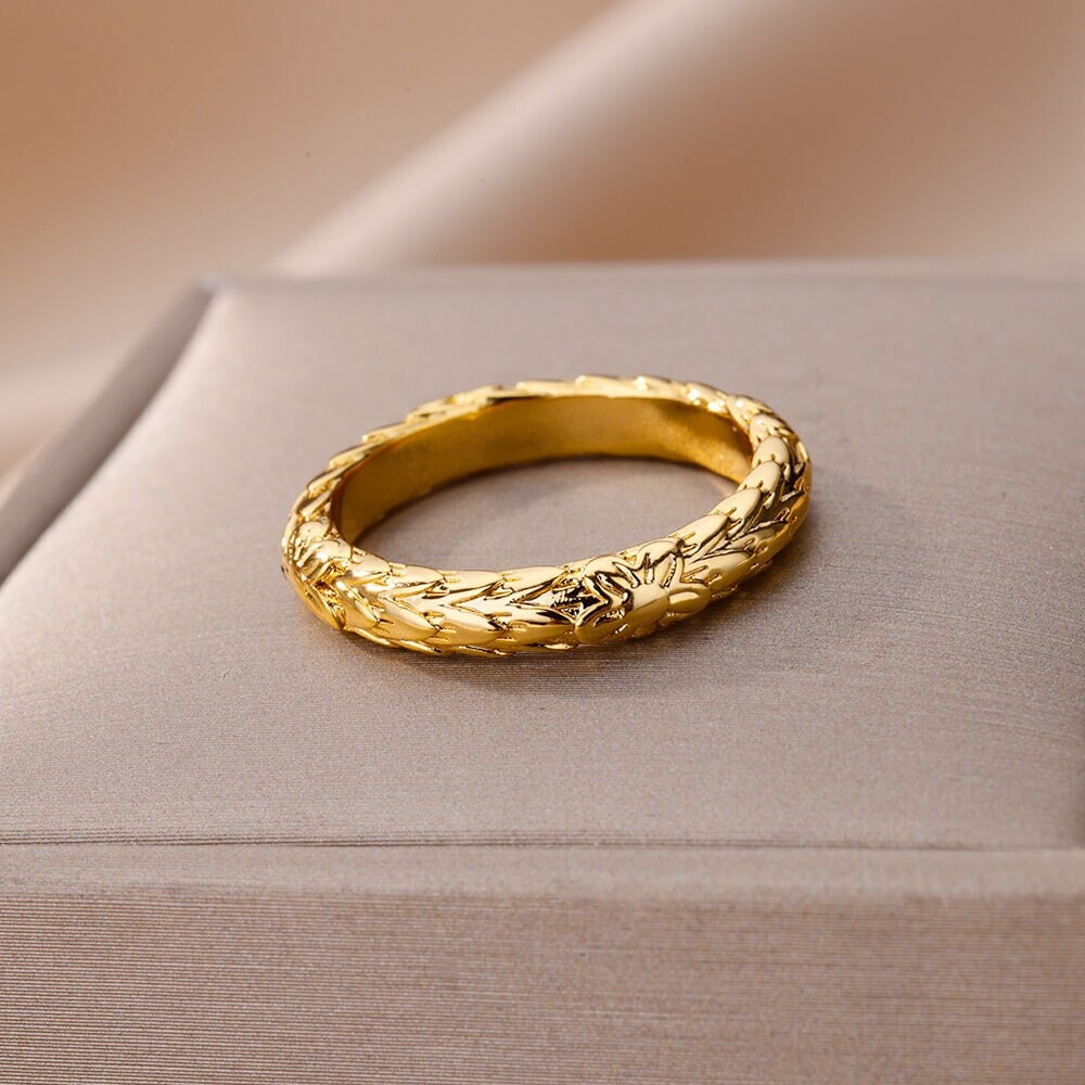 Boho Flower Lotus Texture Ring, Gold Flower Vines Ring, 18K Gold Flower Ring, Hippie Flower Dainty Minimalist Ring for Women, Gift for Her