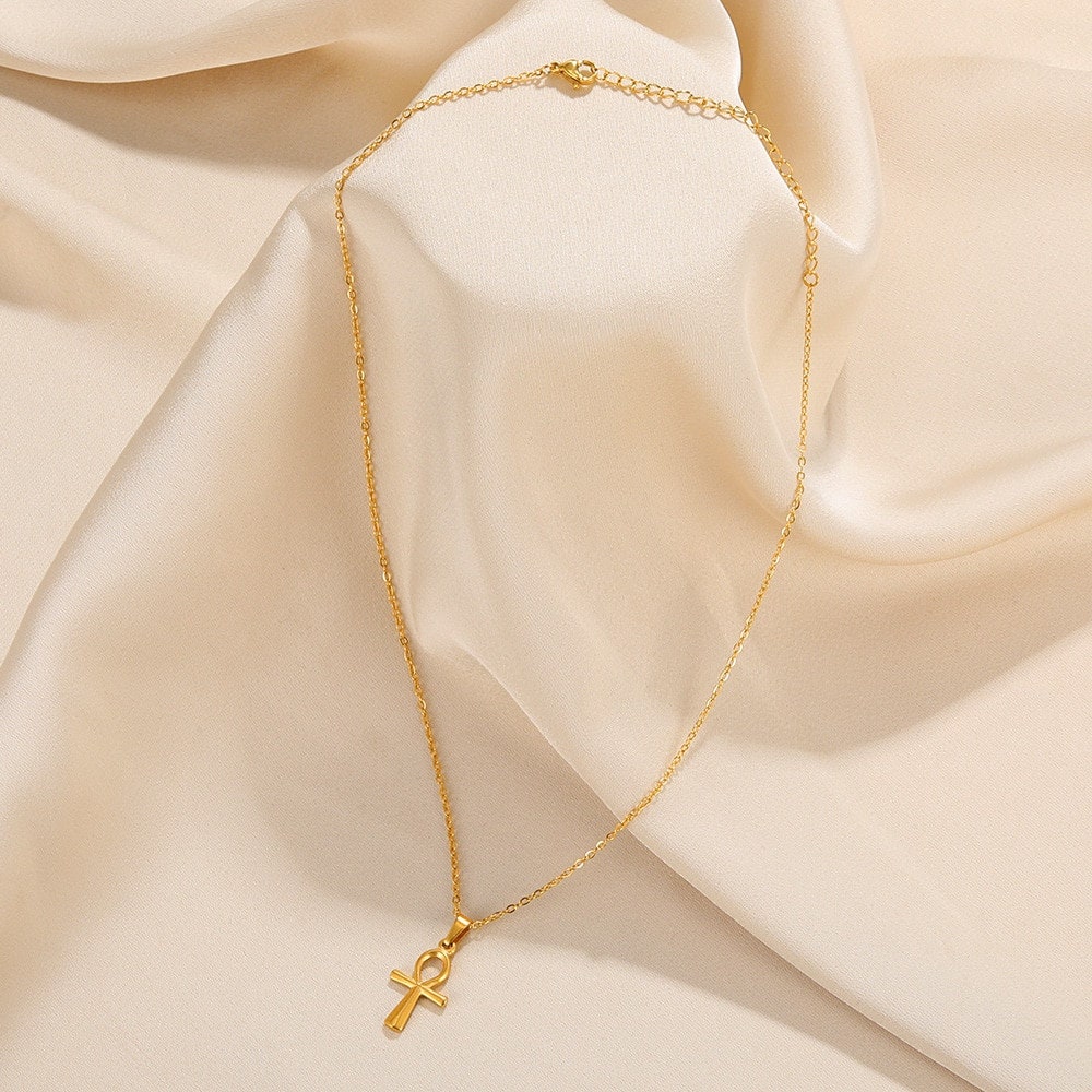 Gothic Egyptian Ankh Pendant, Gold Egyptian Key of Life Necklace, 18K Gold Egyptian Cross, Boho Dainty Minimalist Ethnic Religious for Women