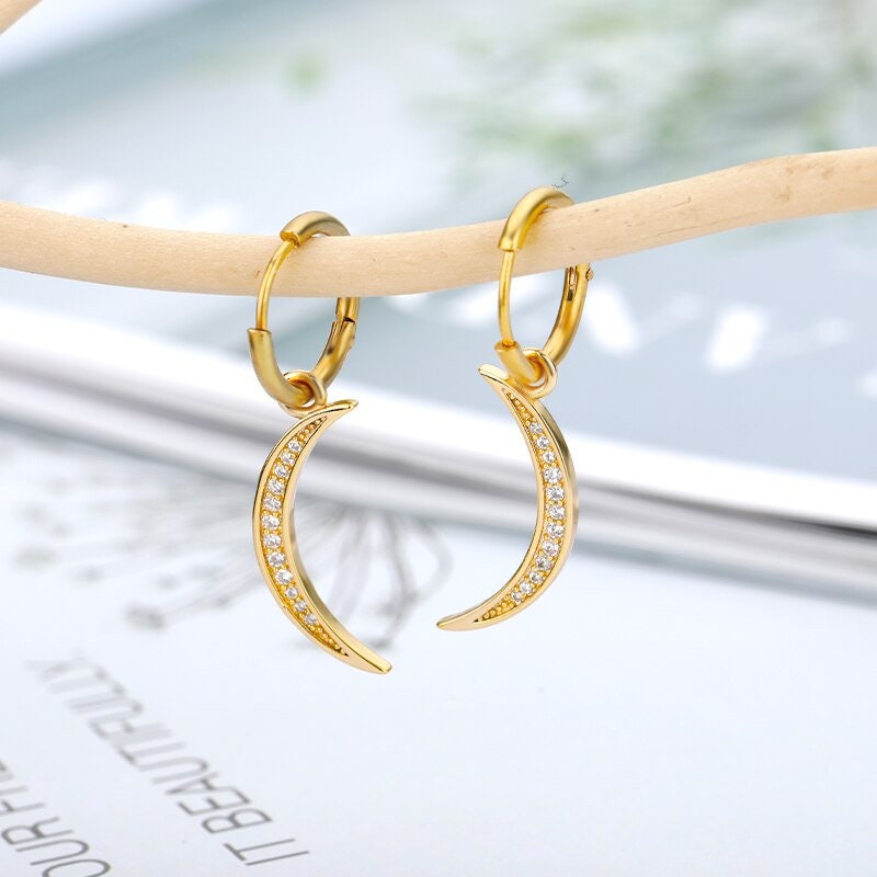 Punk Crescent Moon Earrings, Gold Moon Drop Earrings, 18K Gold Moon Dangle Hoops, Boho Dainty Minimalist Jewelry for Women, Gift for Her