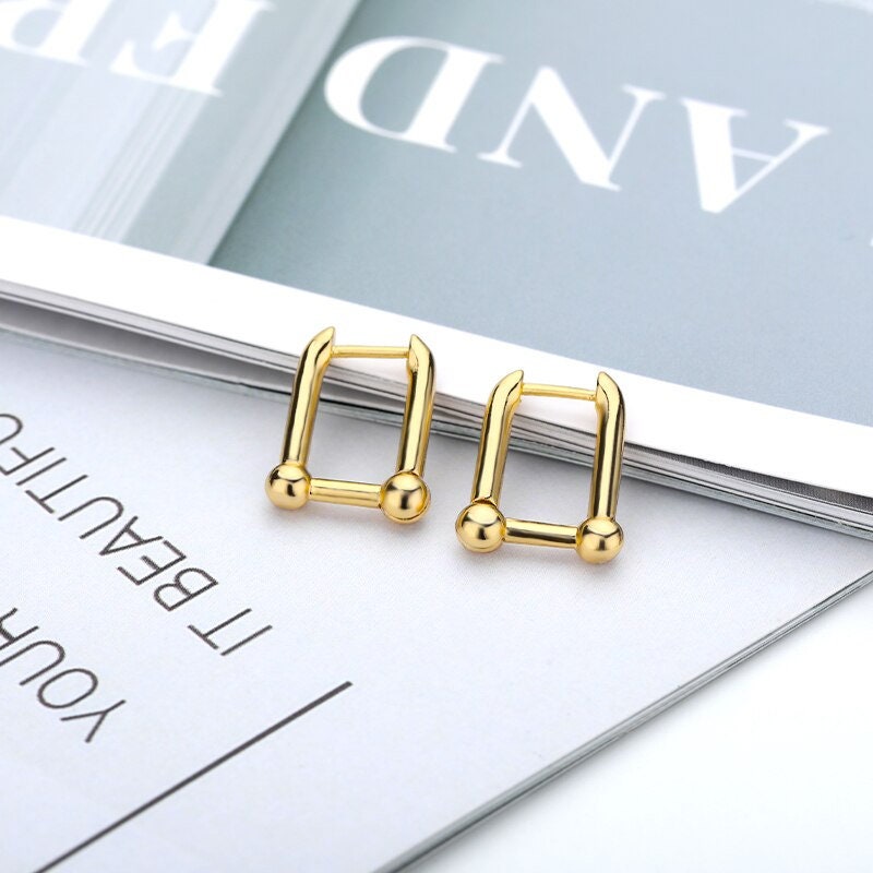 Dainty Cute Box Hoop Earrings, Gold Square Earrings, 18K Gold Plated Hoops, Boho Minimalist Rectangle Earrings for Women, Gift for Her
