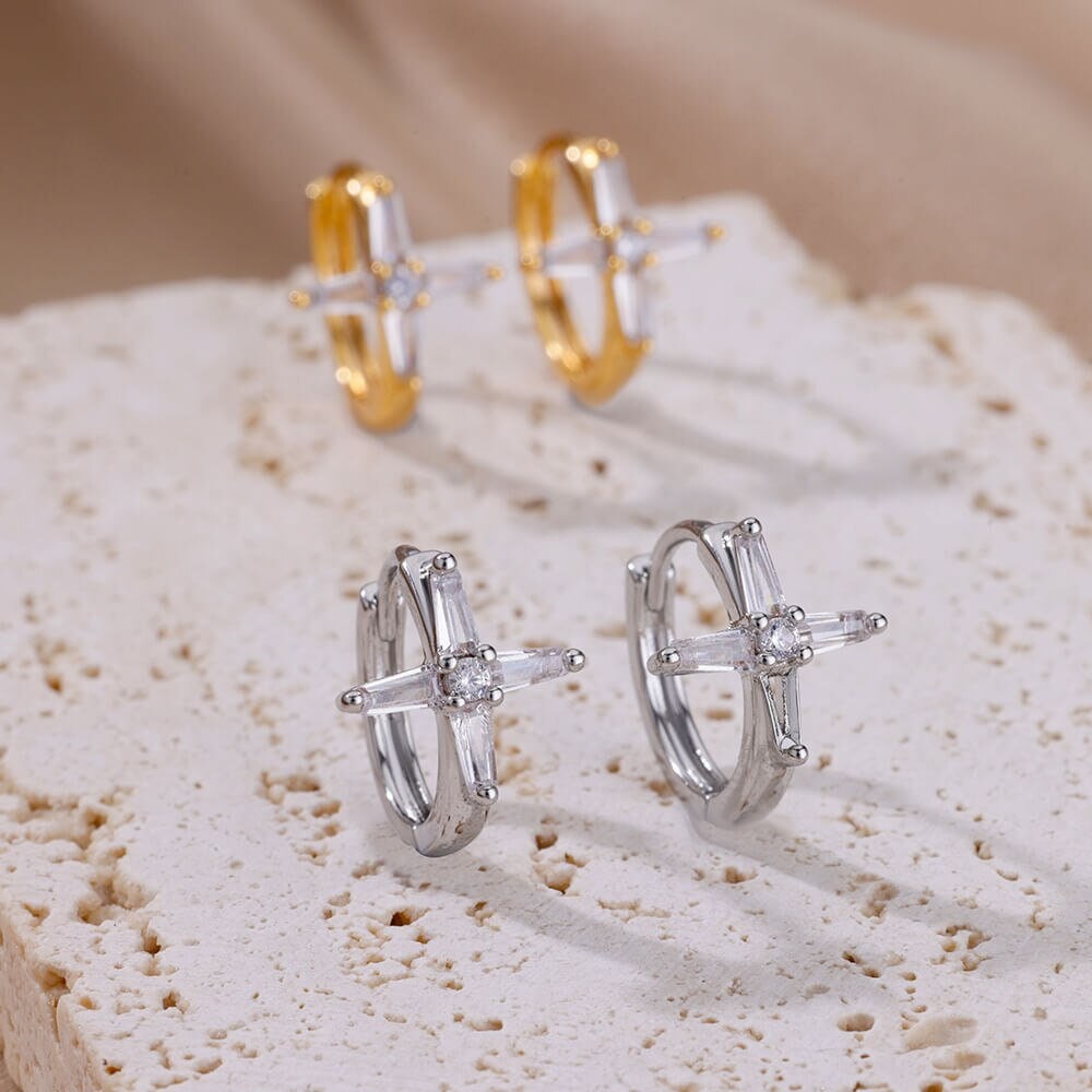 Boho Star Hoop Earrings, Gold Star Earrings, 18K Gold Star Earrings, Cubic Zirconia Star Hoops, Dainty Minimalist for Women, Gift for Her