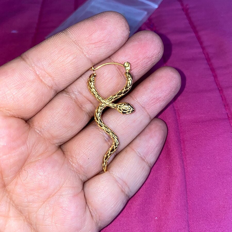 18K Gold Punk Snake Dangle Earrings, Gold Boho Snake Drop Earrings, Dainty Gothic Snake Earrings for Women, Minimalist Gift for Her
