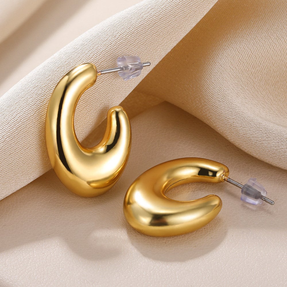 Boho Fish Hook Hoop Earrings, 18K Gold Hoop Hoop Earrings, Punk Thick Hook Hoop Earrings for Women, Dainty Minimalist Gift for Her