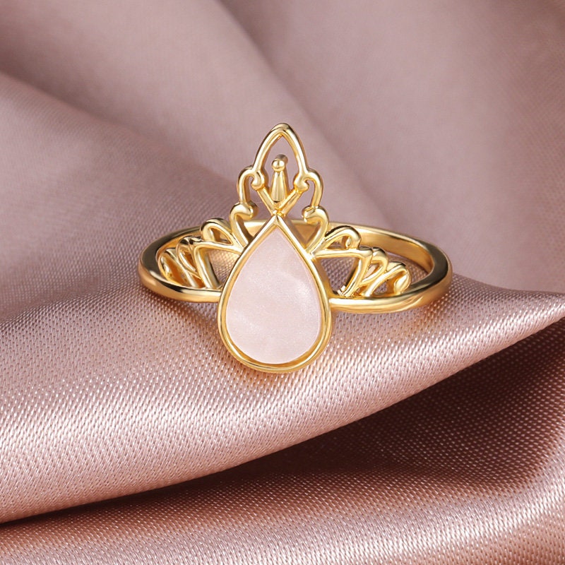 Boho Henna Pearl Teardrop Ring, 18K Gold Pearl Teardrop Ring, Pearl Waterdrop Ring, Henna Dainty Minimalist Ring for Women, Gift for Her