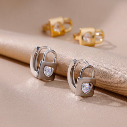 Punk 18K Gold Lock Earrings, Boho Crystal Heart Lock Stud Earrings, Cubic Zirconia Gold Punk Lock Heart, Dainty Minimalist for Women