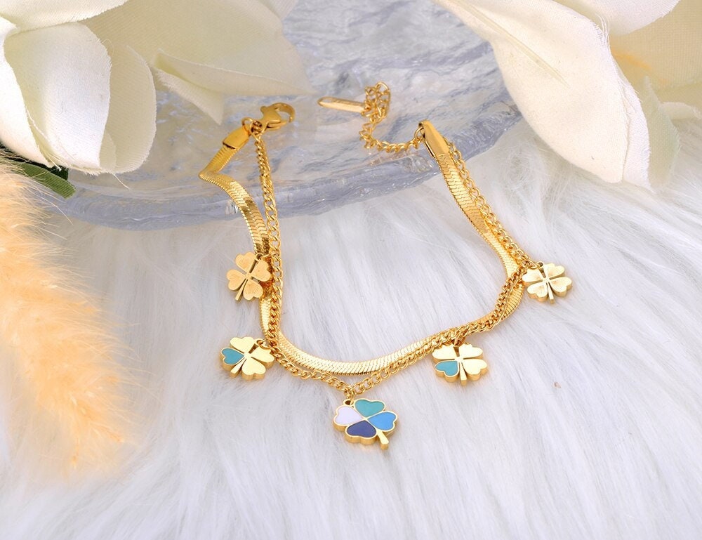 Boho Gold Clover Charm Bracelet, 18K Gold Dainty Clover Bracelet, Punk Minimalist Lucky Clover Charm for Women, Gift for Her
