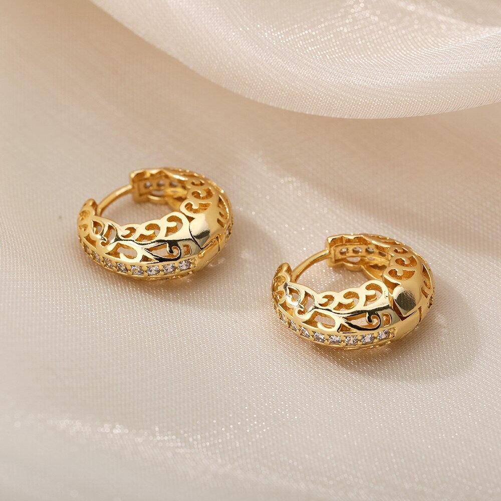 Boho Henna 18K Gold Plated Hoop Earrings, Henna Weave Flower Hoop Earrings, Punk Dainty Minimalist Hoops for Women, Gift for Her