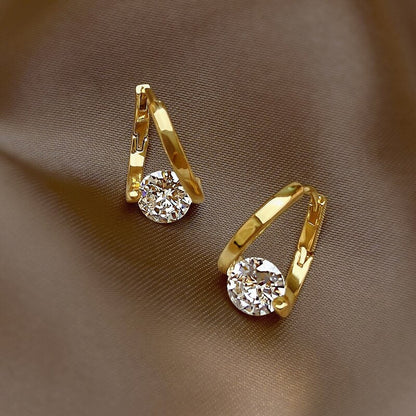 Punk Crystal Twist Drop Earrings, Dainty 18K Gold Crystal Cubic Zirconia Stud Earrings, Boho Minimalist Hoops for Women, Gift for Her